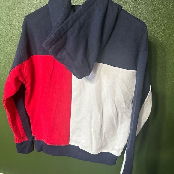 Tommy Hilfiger women’s zip up hoodie size medium - Picture 3 of 3